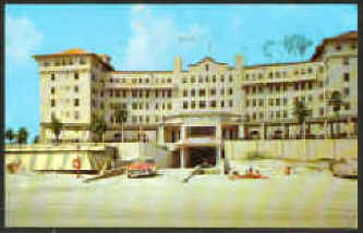 1957 Plaza Hotel.jpg (81677 bytes)