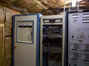Transmitter 1.jpg (136590 bytes)