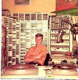 dennis snyder wlof studios 1969.jpg (62425 bytes)